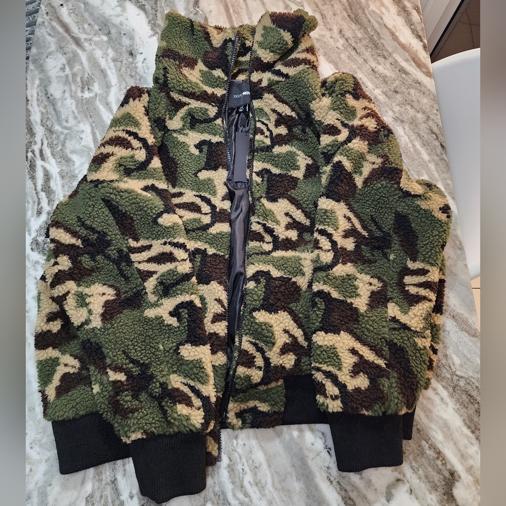 Fashion Nova Camo Fleece